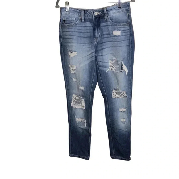 Kancan Medium Wash Cropped Distressed Jeans Size 5/26 - Picture 3 of 5